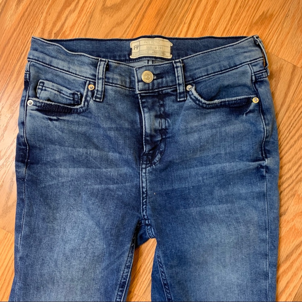 Free People Jeans- Skinny